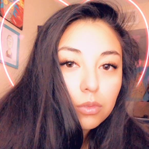 Meet your Posher, Nancy - Picture 1 of 1